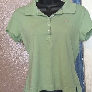 Green button up shirt flower